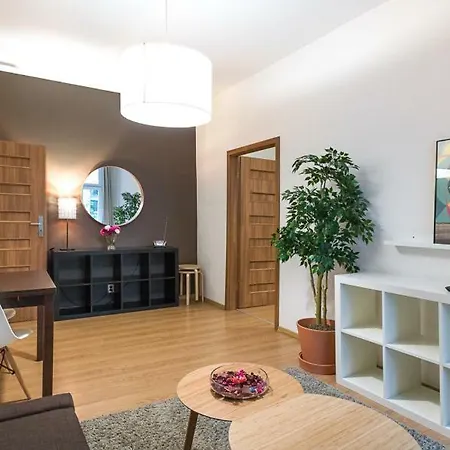 アパート Przestronny Apartament 300m Od Dworca Glownego クラクフ